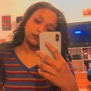 Meet your Posher, Violet